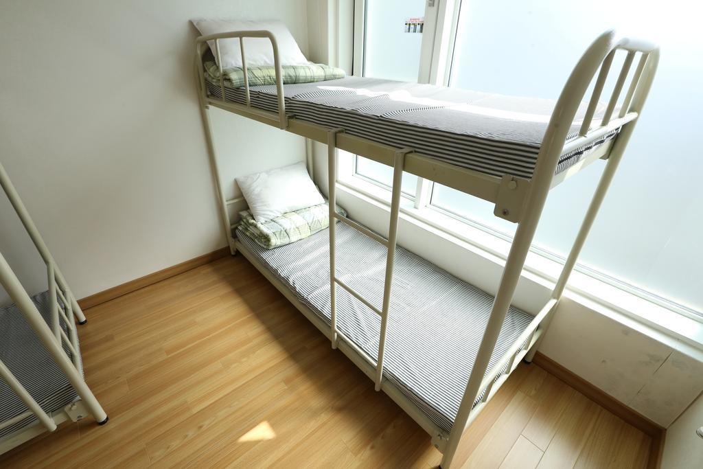 Phil House Guri Quarto foto